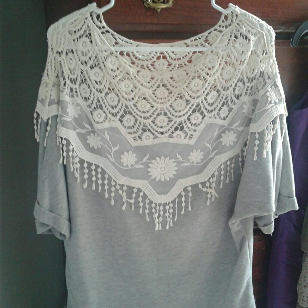 Lacey top